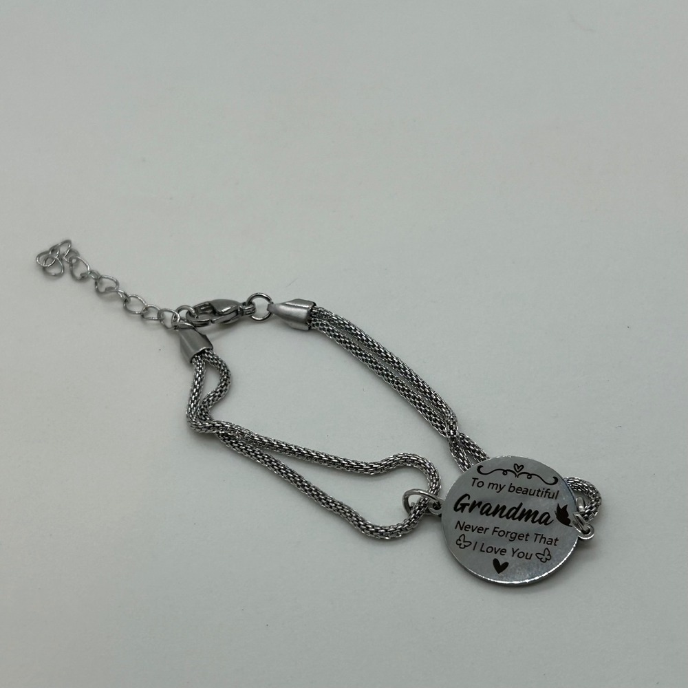 Grandma I Love You Engraved Charm Bracelet Silver Tone Mesh Chain Gift
